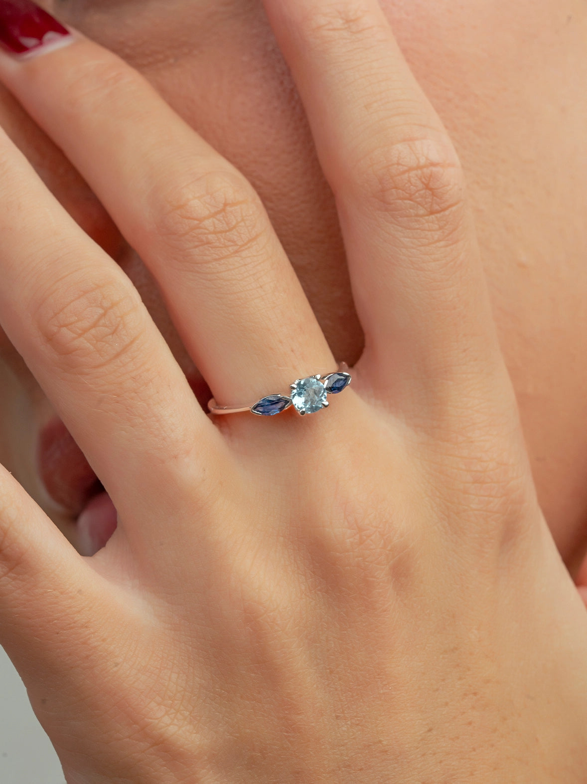 Blue Sapphire and Aquamarine Ring